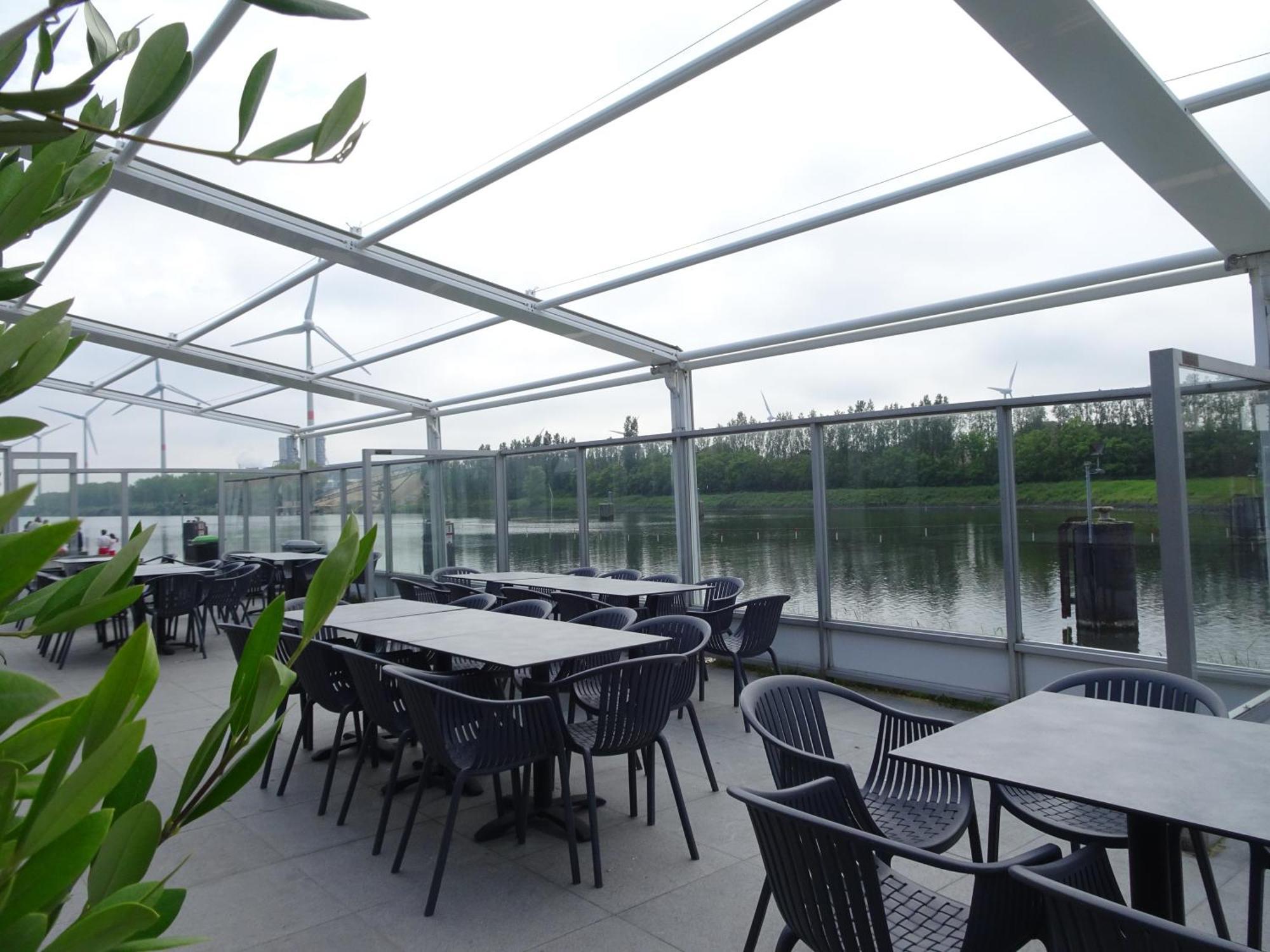 Herdersbrug Youth Hostel Bruges Esterno foto